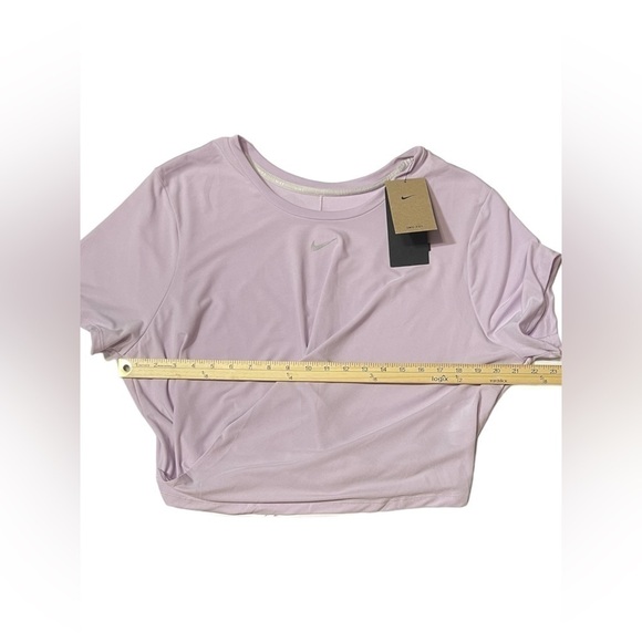 Nwt Nike Dri-FIT One Luxe Twist Standard Fit Short-Sleeve Top Size 1X Purple - Picture 15 of 16